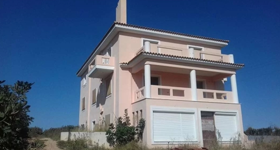 Maisonette for Sale - East Attica -Markopoulo Mesogaias - 544 Sq.m. 